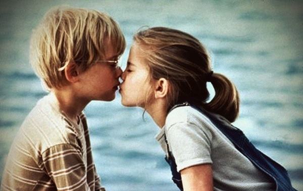 É pecado namorar na adolescência?