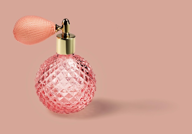 O Perfume a Rosa e bomba.